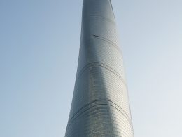 上海の高層ビルは観光地