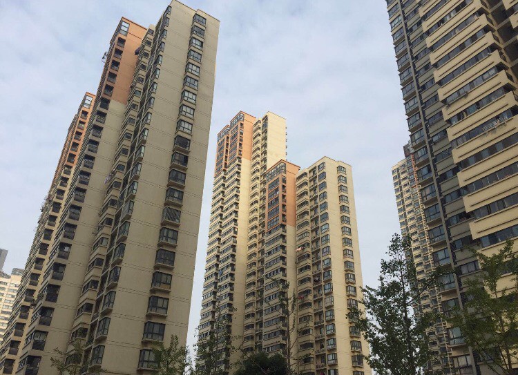 Shanghai Shared Apartment Complex